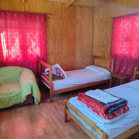 Alma Patagona Hostel Пуерто Транкило Екстериор снимка