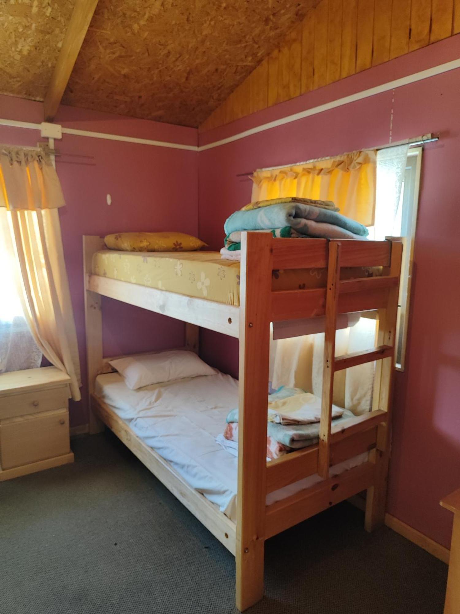 Alma Patagona Hostel Пуерто Транкило Екстериор снимка
