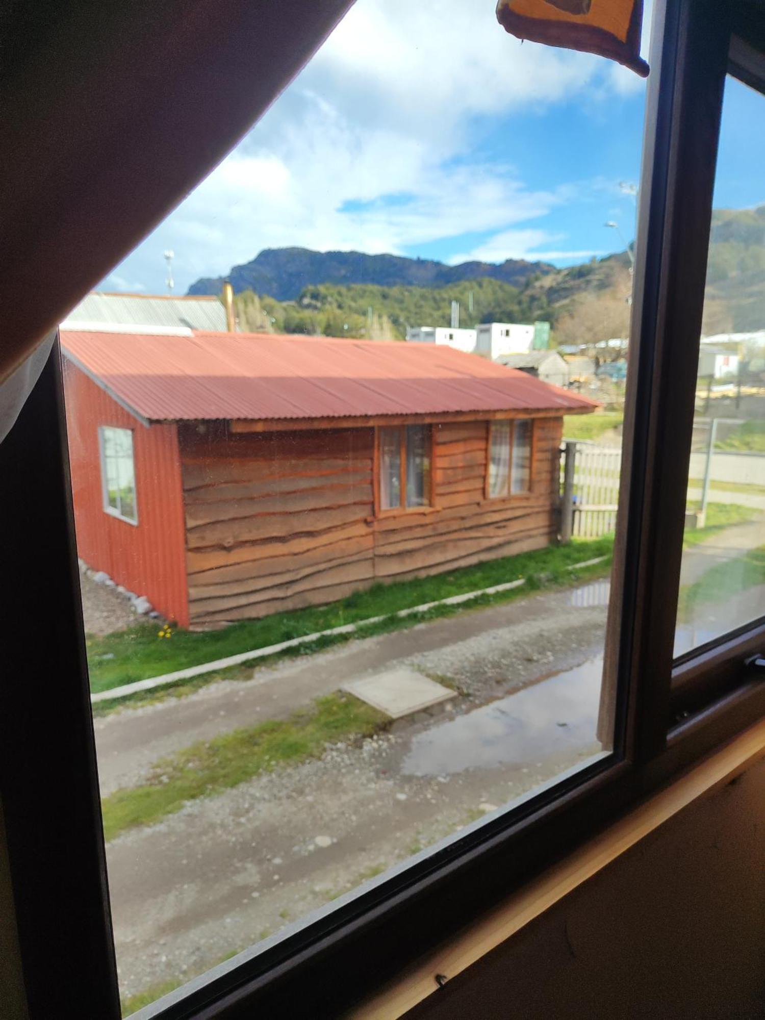 Alma Patagona Hostel Пуерто Транкило Екстериор снимка