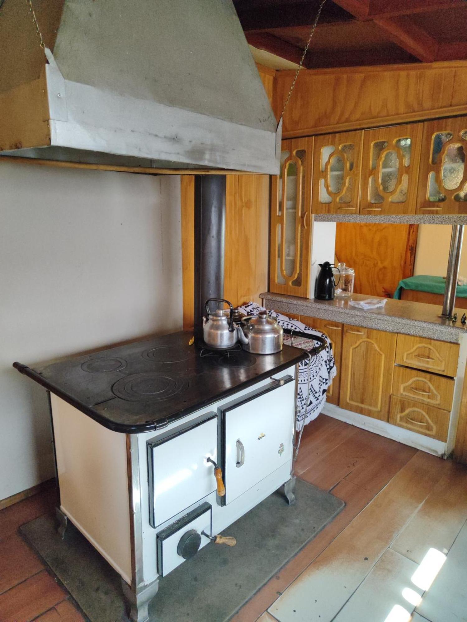 Alma Patagona Hostel Пуерто Транкило Екстериор снимка